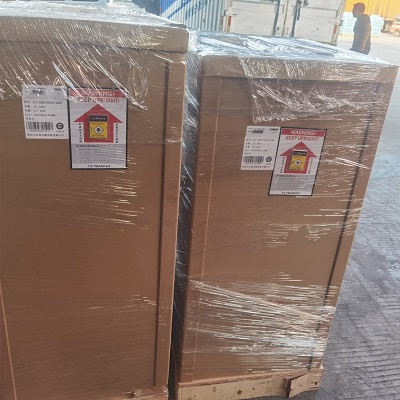 ups不間斷電源設(shè)備廠(chǎng)家